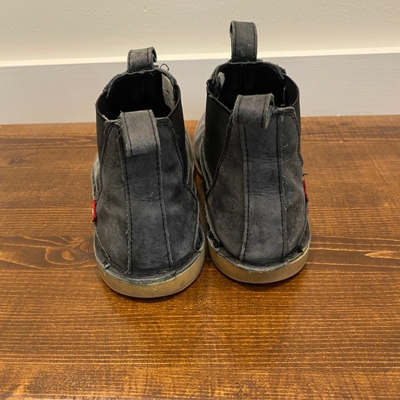 Oliberté Chelsea Boots - Picture 2 of 5